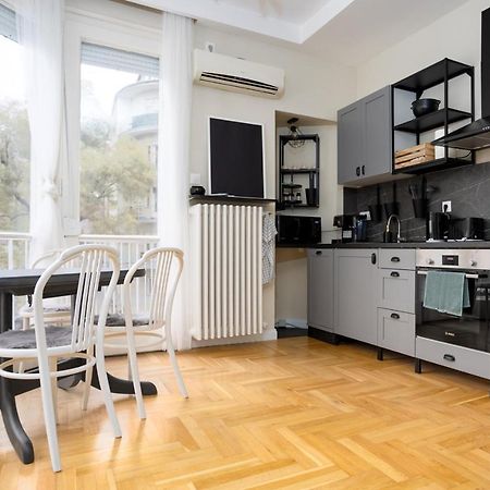 Golden Hour Apartment ブダペスト エクステリア 写真