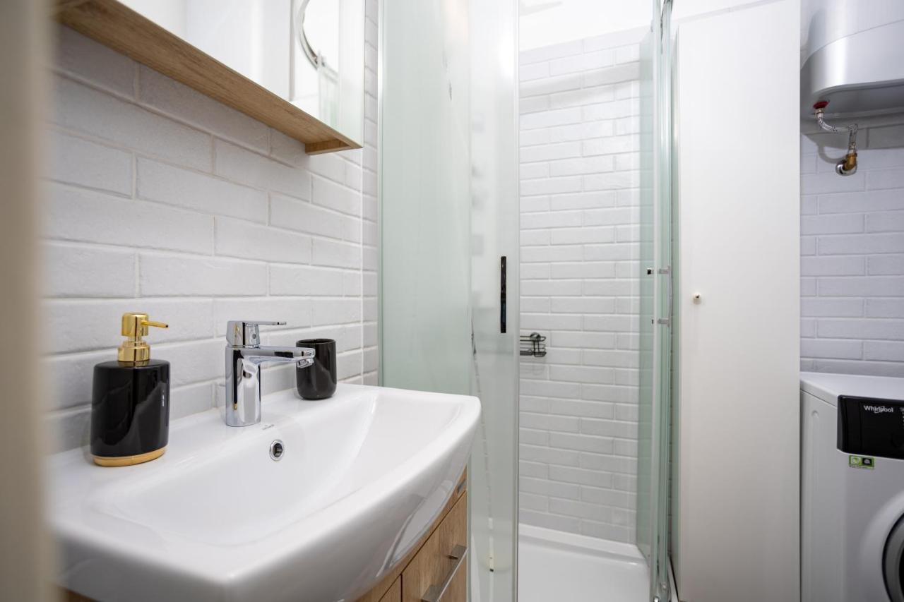 Golden Hour Apartment ブダペスト エクステリア 写真