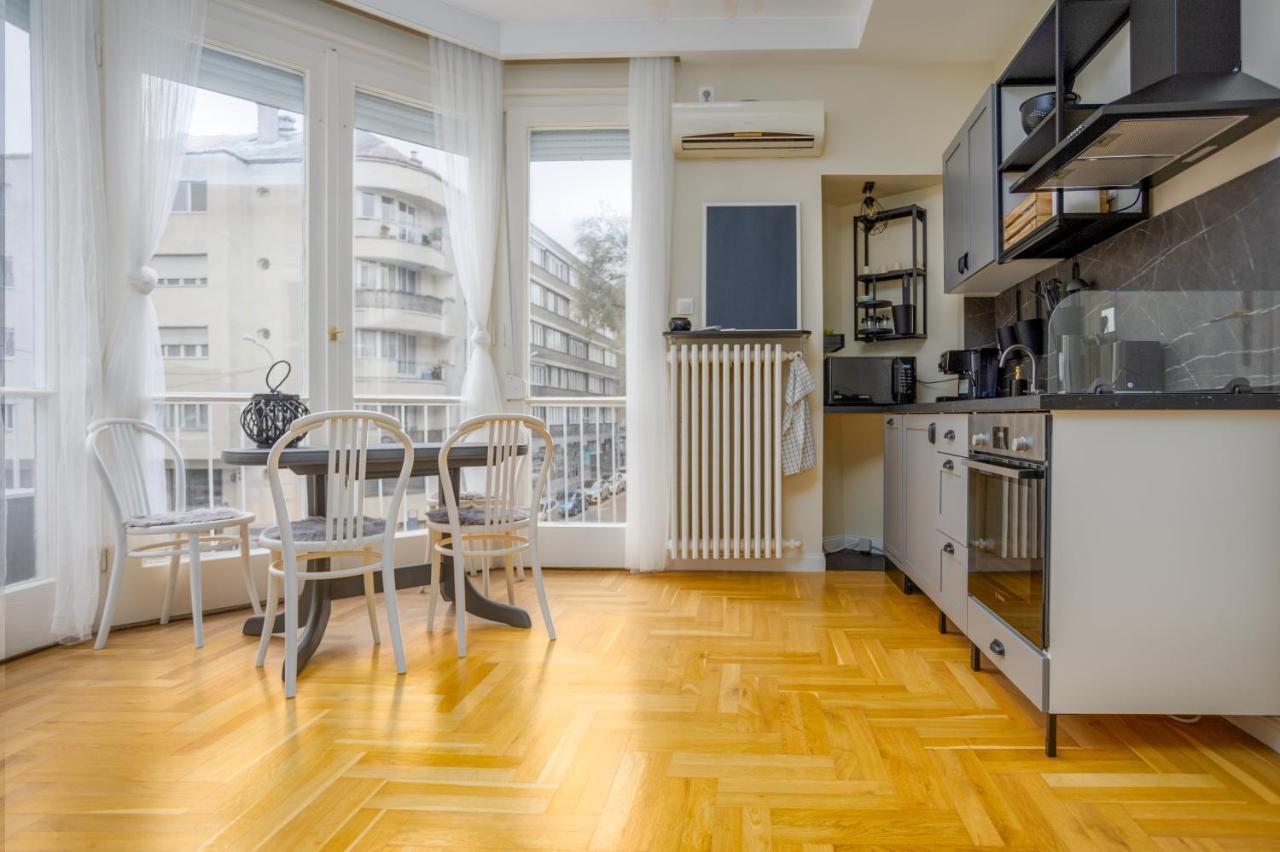 Golden Hour Apartment ブダペスト エクステリア 写真